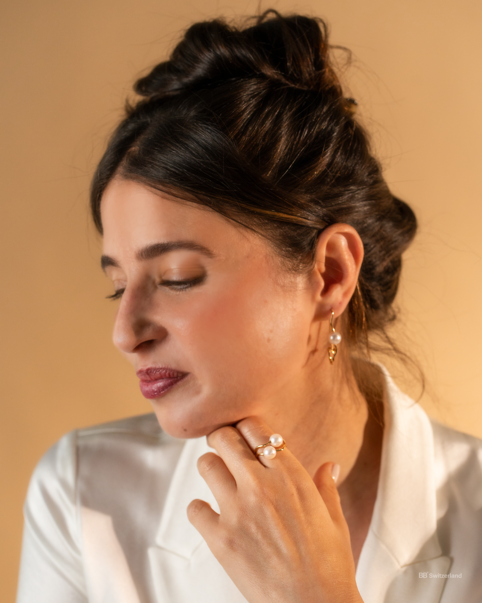 Boucles d'oreilles "Akoya" perles en or rose 18k – Image 2